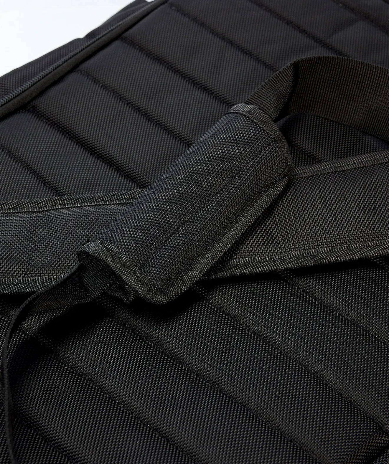 T1TAN Sporttasche - Schwarz Online